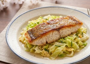 きょうの料理のレシピ・たいのムニエル　春キャベツのハーブ蒸し